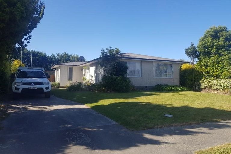 Photo of property in 44 Sarabande Avenue, Redwood, Christchurch, 8051