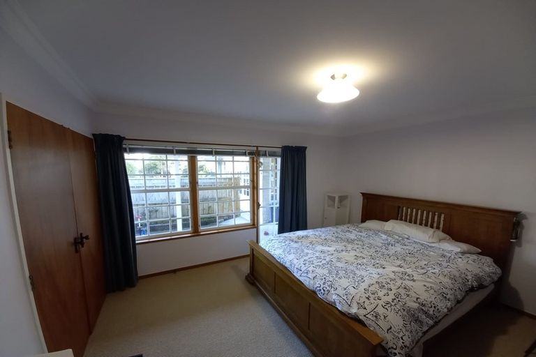 Photo of property in 4 Fernwood Place, Fitzherbert, Palmerston North, 4410