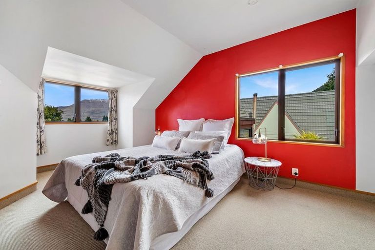 Photo of property in 23b Lochy Road, Fernhill, Queenstown, 9300