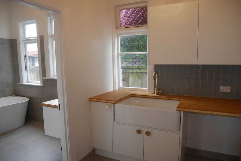 Photo of property in 201 Lyttelton Street, Spreydon, Christchurch, 8024