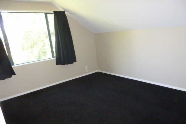Photo of property in 70b Middlepark Road, Sockburn, Christchurch, 8042