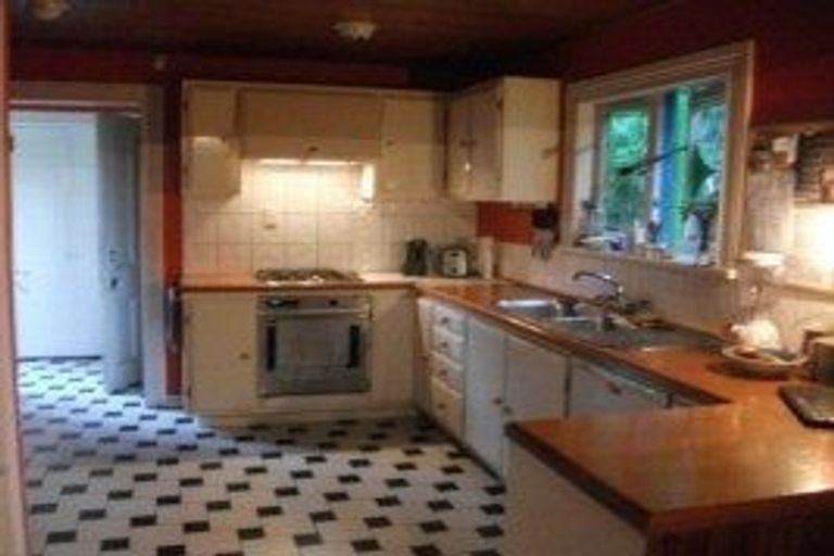 Photo of property in 17 Cameron Road, Bluff Hill, Napier, 4110