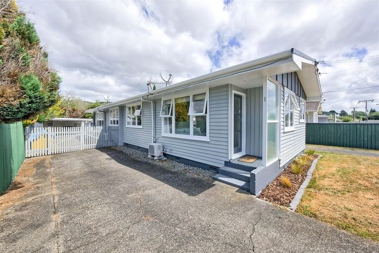 Photo of property in 1/18 Benge Crescent, Clouston Park, Upper Hutt, 5018