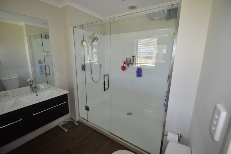 Photo of property in 4 The Drive, Twizel, 7999