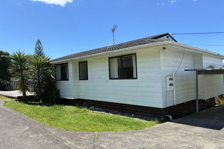 Photo of property in 84 Wharf Road, Te Atatu Peninsula, Auckland, 0610