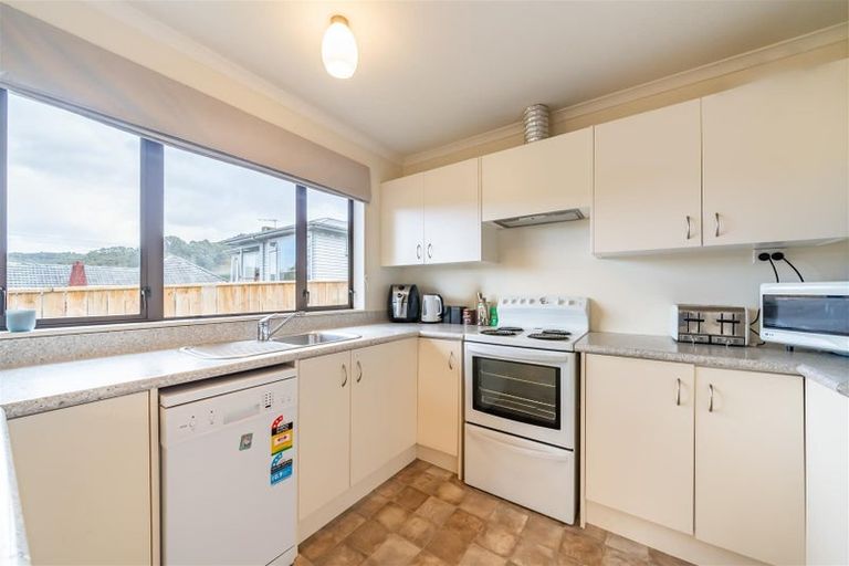 Photo of property in 67c Horoeka Street, Stokes Valley, Lower Hutt, 5019