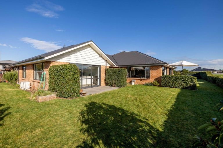 Photo of property in 140 Johns Road, Rangiora, 7400
