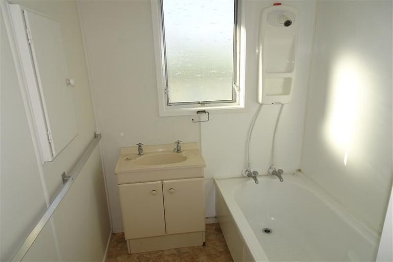 Photo of property in 16 Taharangi Street, Koutu, Rotorua, 3010