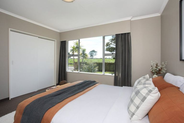 Photo of property in 3 Edward Street, Bulls, 4818