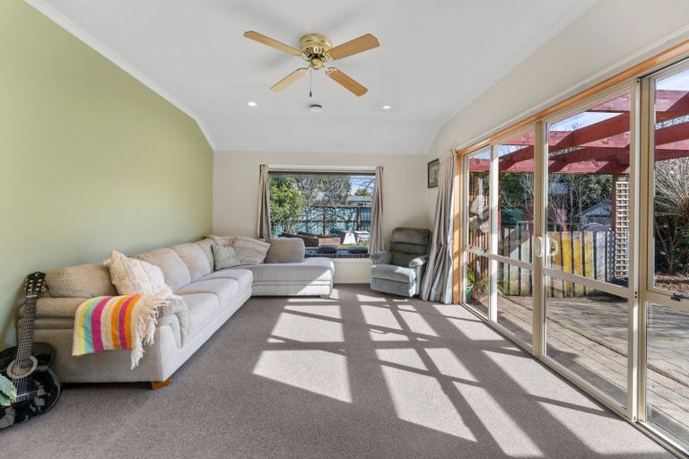 Photo of property in 21 Harcourt Place, Wakefield, 7025