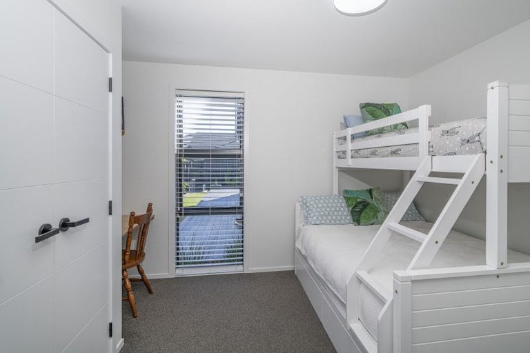 Photo of property in 128 Kupe Drive, Whitianga, 3510