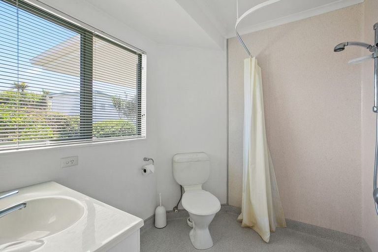 Photo of property in 29f Baring Terrace, Strandon, New Plymouth, 4312