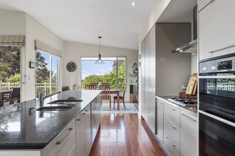 Photo of property in 9 Bendalls Lane, Oratia, Auckland, 0604