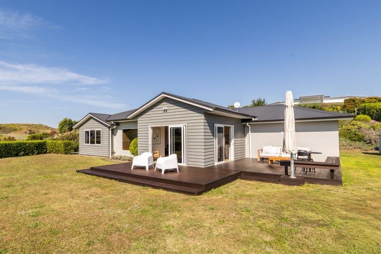 Photo of property in 30 Penrith Road, Poraiti, Napier, 4182