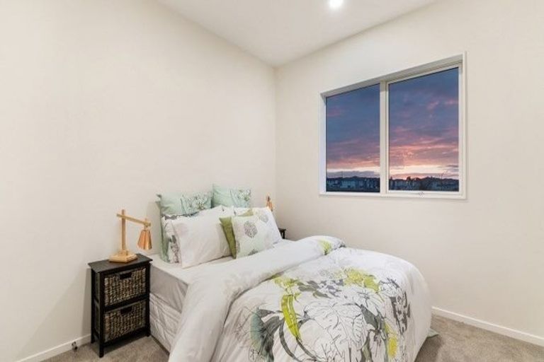 Photo of property in 29 Hikuawa Road, Flat Bush, Auckland, 2019