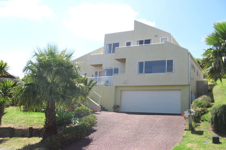 Photo of property in 74 Pemberton Avenue, Bayview, Auckland, 0629