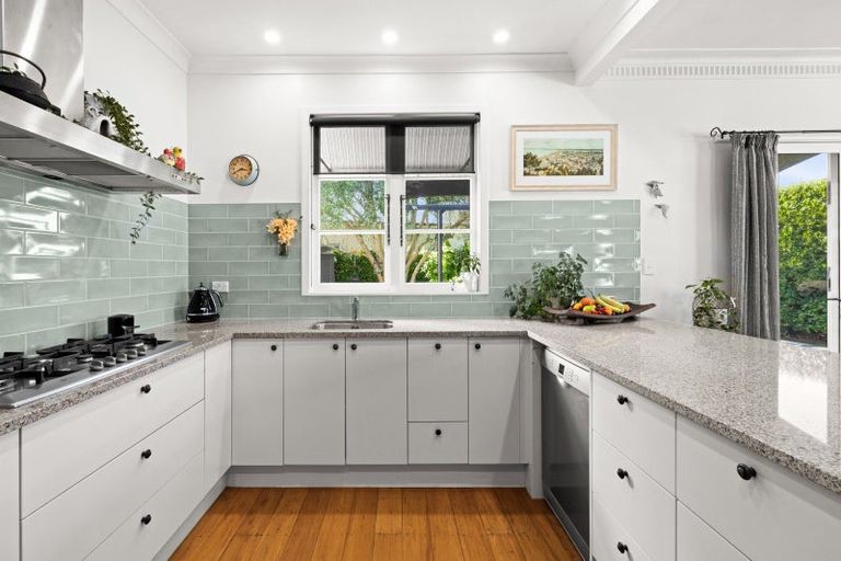 Photo of property in 41 Higgins Street, Marewa, Napier, 4110