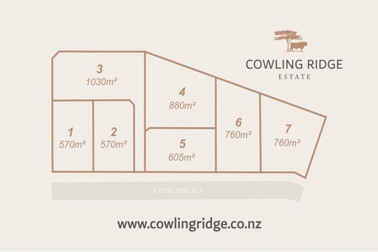 Photo of property in 1 Cowling Road, Hurdon, New Plymouth, 4310