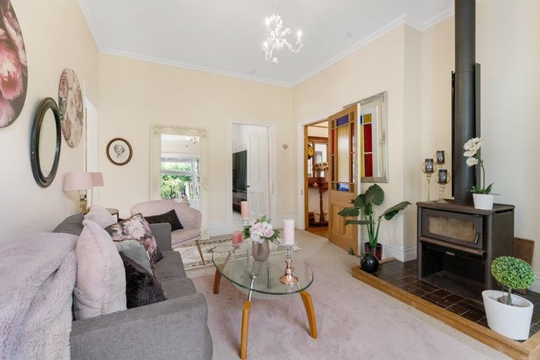 Photo of property in 11 Tilley Road, Paekakariki, 5034