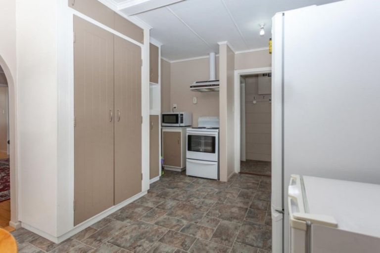 Photo of property in 136 Kiwi Road, Whangamata, 3620