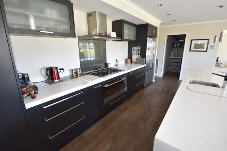 Photo of property in 4 The Drive, Twizel, 7999