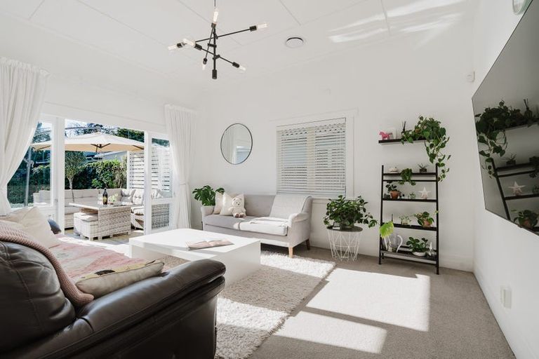 Photo of property in 49 Boundary Road, Claudelands, Hamilton, 3214