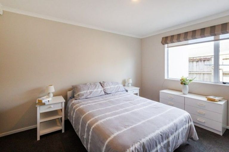 Photo of property in 10 Galea Grove, Kelvin Grove, Palmerston North, 4414