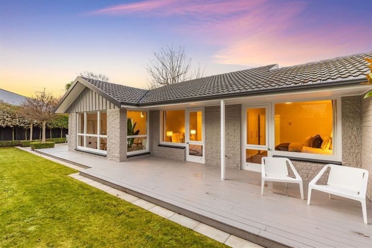 Photo of property in 61a Glandovey Road, Fendalton, Christchurch, 8052