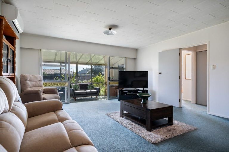 Photo of property in 19 Bronte Place, Whalers Gate, New Plymouth, 4310