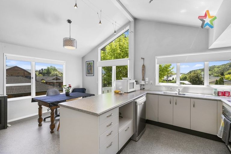 Photo of property in 24 Mawson Street, Waiwhetu, Lower Hutt, 5010