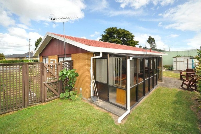 Photo of property in 88 Clevedon Road, Papakura, 2110