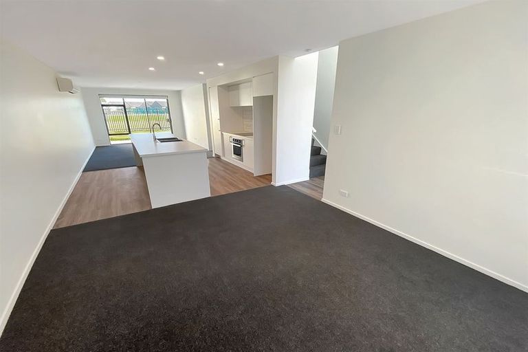 Photo of property in 87 Manakura Street, Russley, Christchurch, 8042