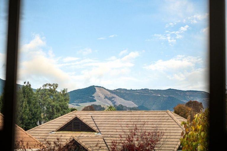 Photo of property in 3 Honey-tye Way, Stoke, Nelson, 7011