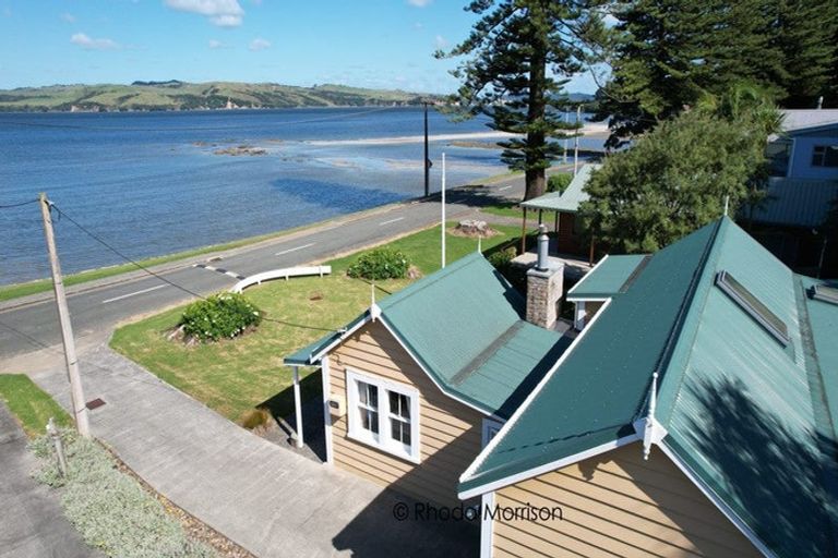 Photo of property in 32 Komiti Road, Tinopai, 0593