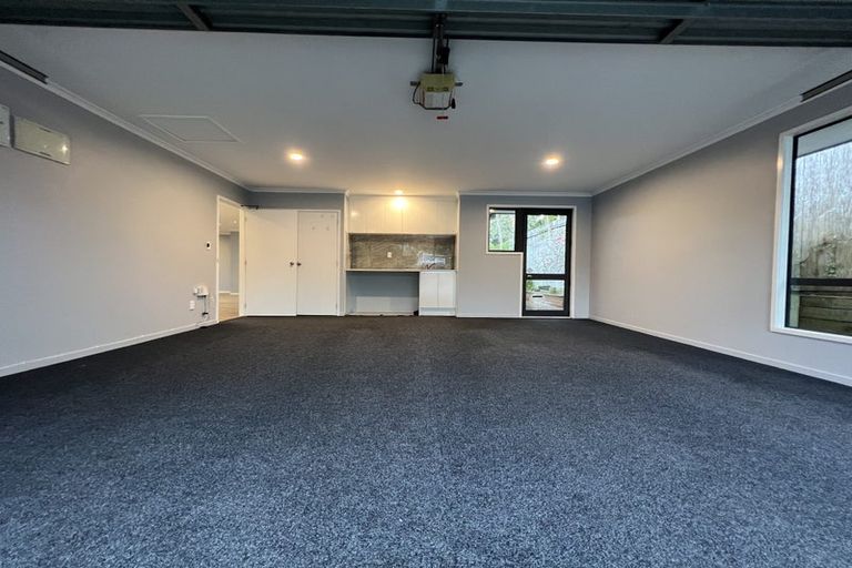 Photo of property in 60 Spencer Road, Pinehill, Auckland, 0632