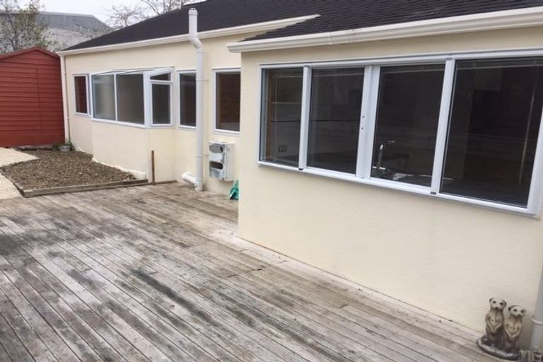 Photo of property in 36 Bronzewing Terrace, Unsworth Heights, Auckland, 0632