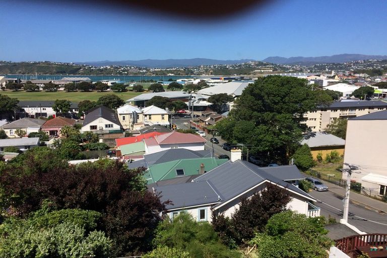 Photo of property in 21 Crawford Road, Kilbirnie, Wellington, 6022