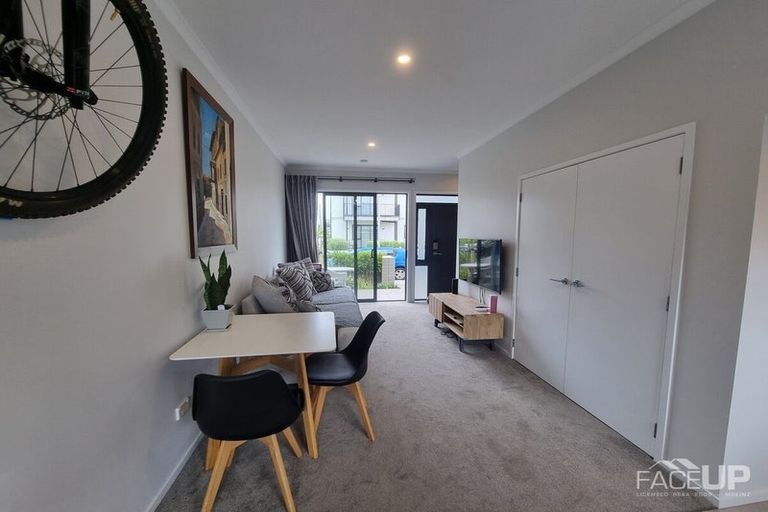 Photo of property in 6 Sidney Wallingford Way, Hobsonville, Auckland, 0616