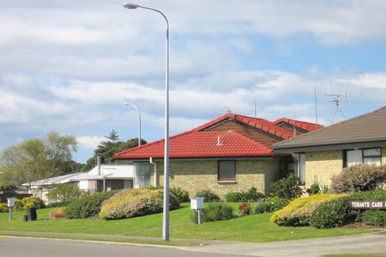 Photo of property in Monowai Village, 56 Monowai Street, Mount Maunganui, 3116