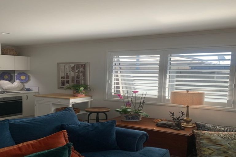 Photo of property in 12 Lance Way, Papamoa, 3118