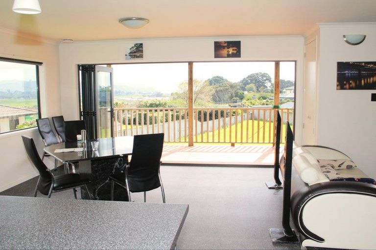 Photo of property in 10 Sea Vista, Athenree, Katikati, 3177