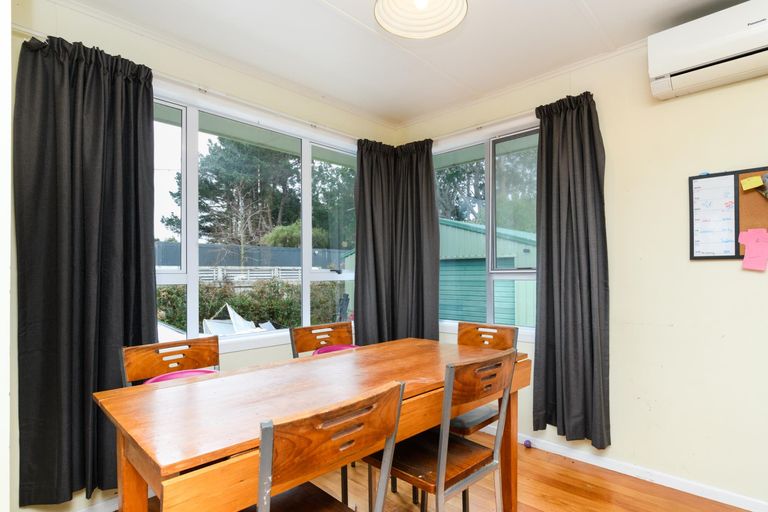 Photo of property in 39 Hewitts Road, Linton, Palmerston North, 4472