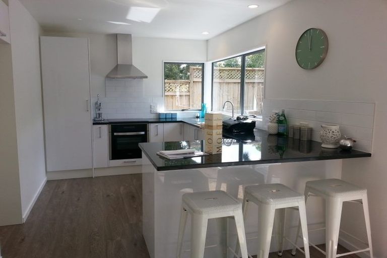 Photo of property in 1/20 Elliott Avenue, Bayview, Auckland, 0629