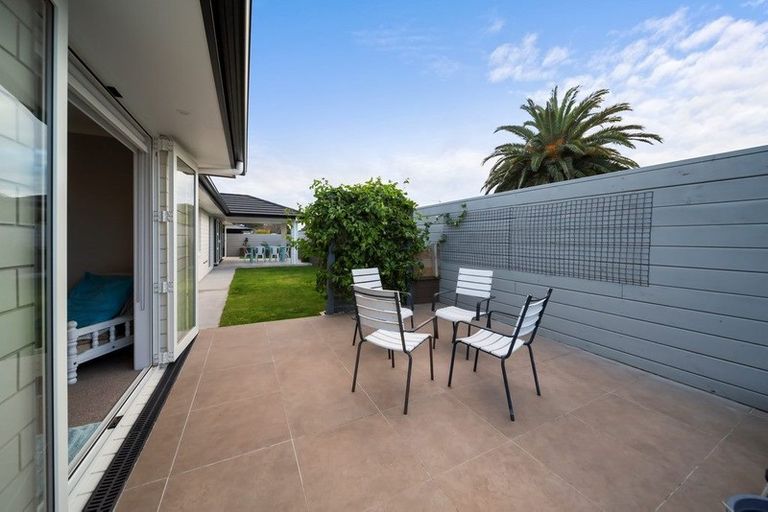 Photo of property in 4 Terli Way, Glen Avon, New Plymouth, 4312