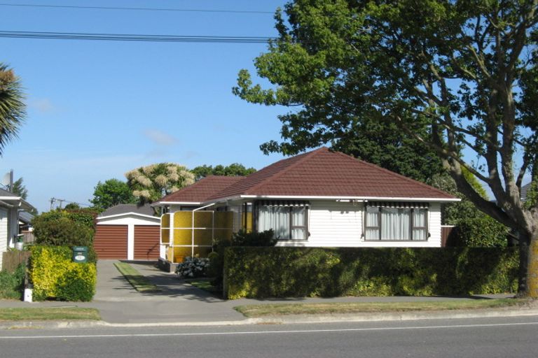 Photo of property in 72 Russley Road, Russley, Christchurch, 8042