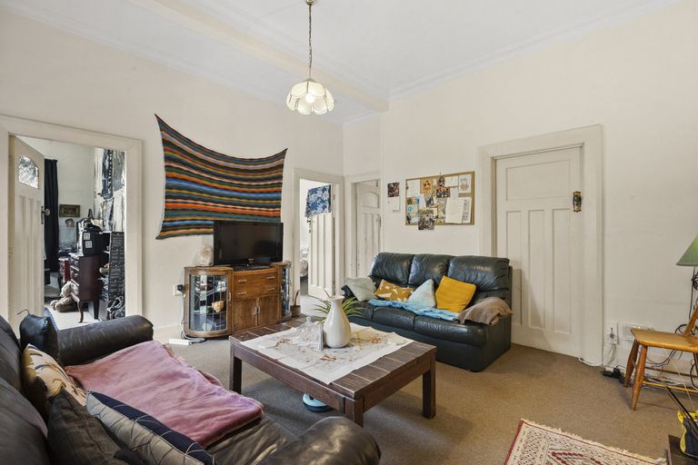 Photo of property in 64 Arthur Street, Dunedin Central, Dunedin, 9016