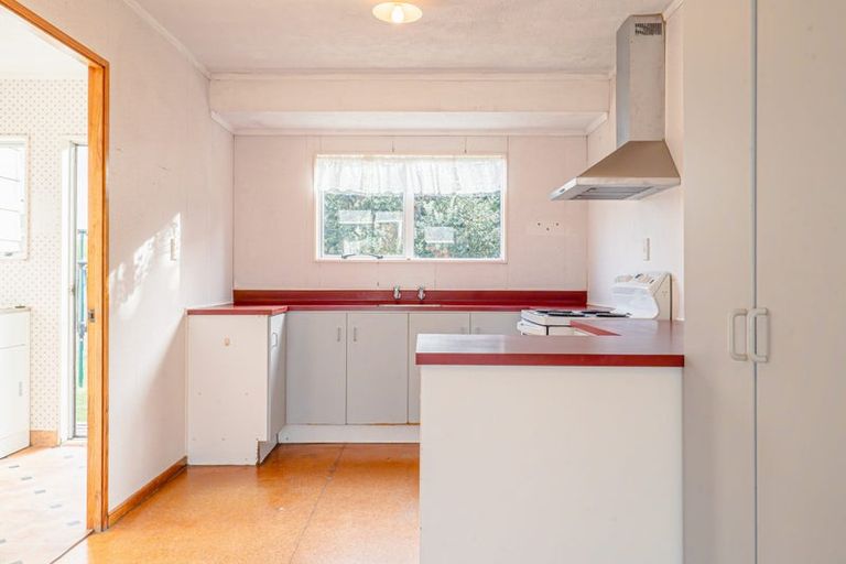 Photo of property in 19 Carnoustie Drive, Wattle Downs, Auckland, 2103