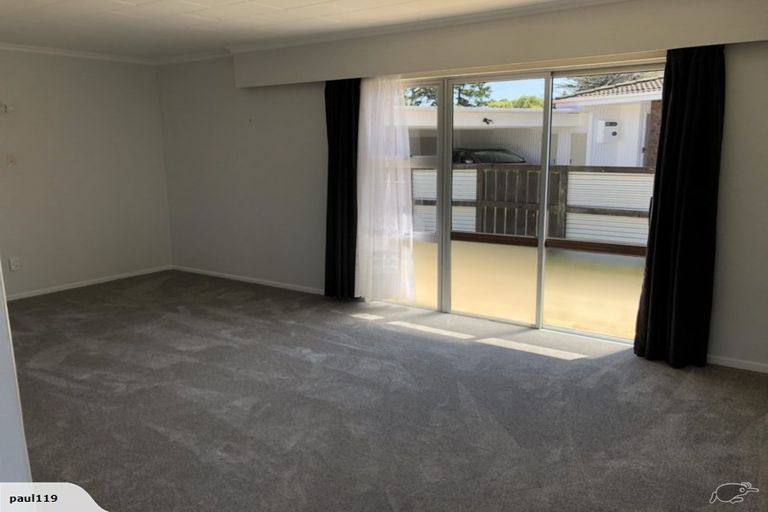 Photo of property in 3a Regan Street, Stratford, 4332