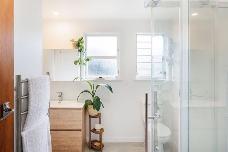 Photo of property in 98 Lethbridge Street, Feilding, 4702