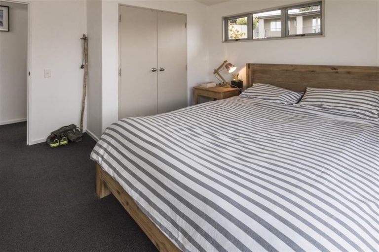 Photo of property in 5b Hogan Lane, Wanaka, 9305